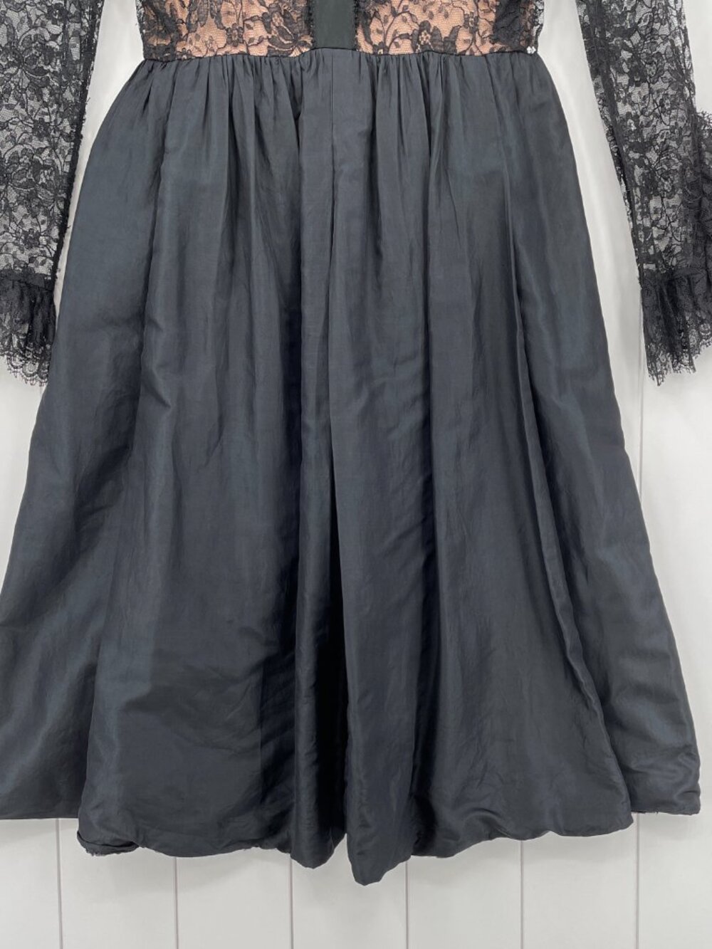 Vintage RARE 60s Geoffrey Beene Black Lace High Neck Ruffle Long Sleeve Dress 12 - Picture 7 of 16